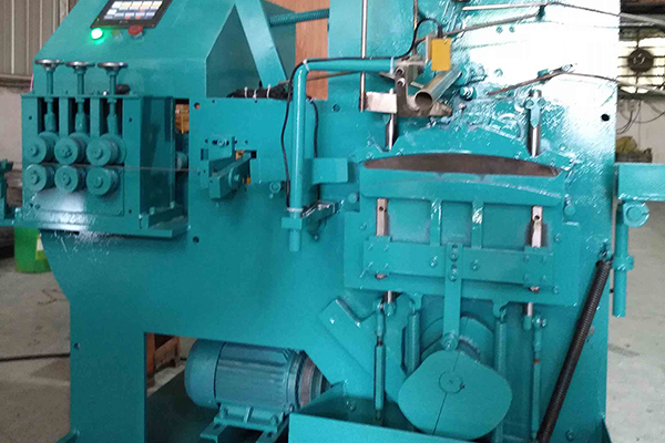 不銹鋼衣架機(jī)生產(chǎn)廠家